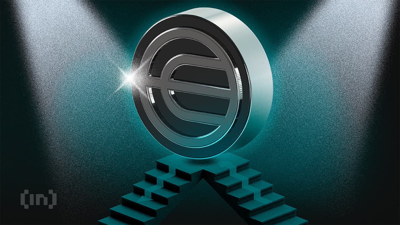 Worldcoin Tumaas ng 95%, Whales Nagbawas ng WLD Supply Hanggang July Lows